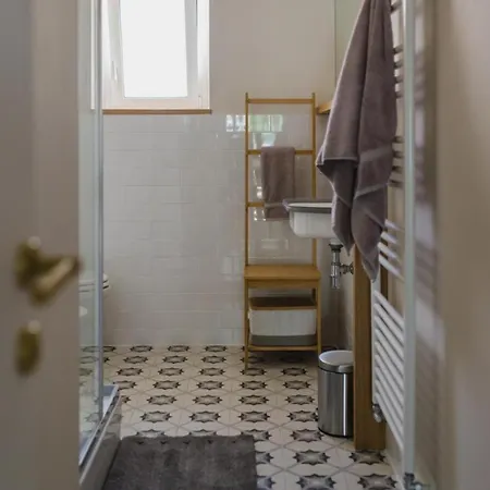 בית הארחה Hortis Rooms, Eleganza E Stile In Centro A טריאסטה