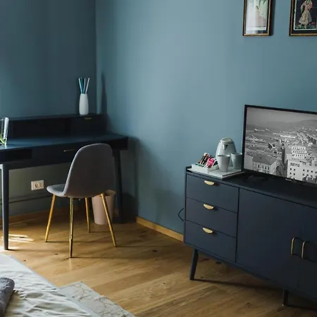 Hortis Rooms, Eleganza E Stile In Centro A Pensjonat